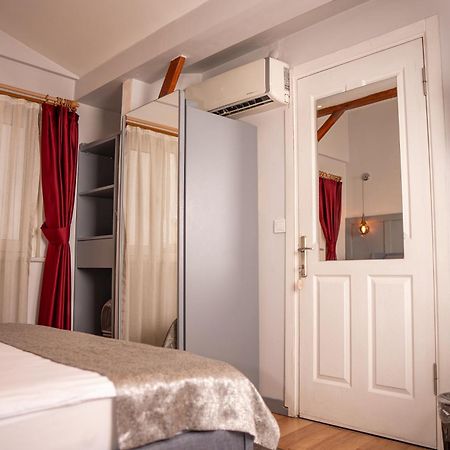 Corner Hot Hotel Istanbul Exterior foto