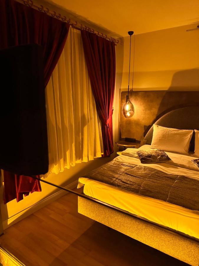 Corner Hot Hotel Istanbul Exterior foto