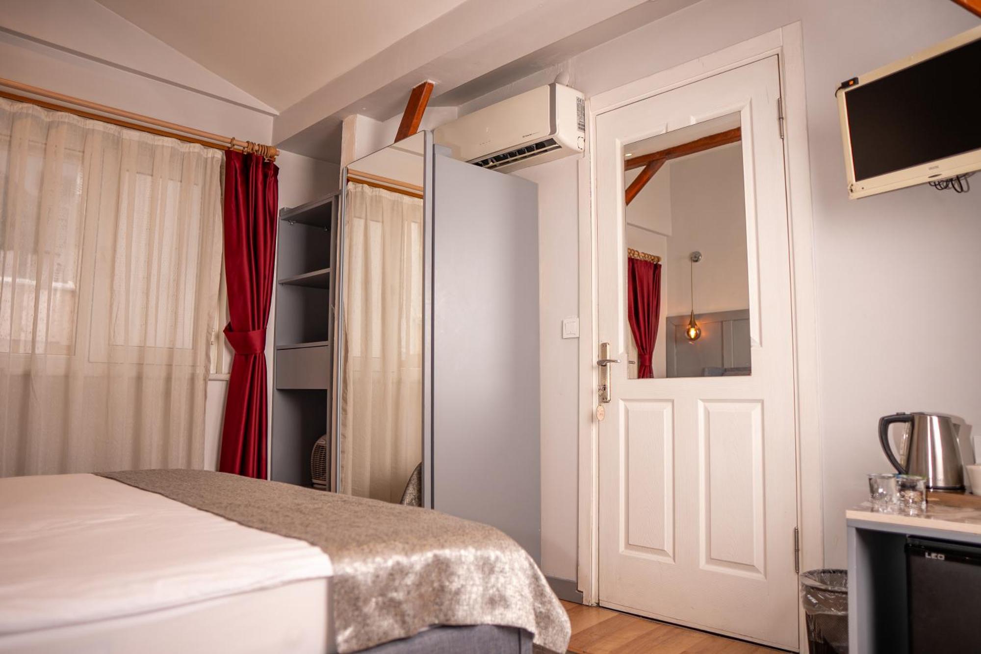 Corner Hot Hotel Istanbul Exterior foto